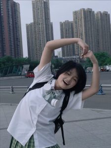 陈一静萱——雅安职业技术学校中药学